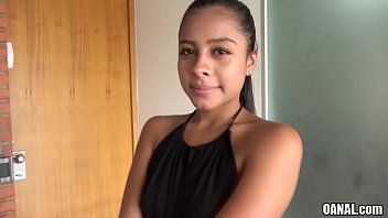 Colombian 18yo Maria Antonia Alzate takes big dick anally