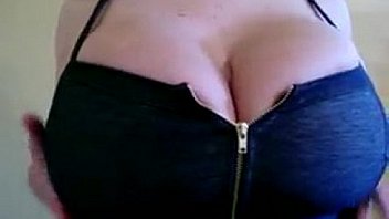 incredible tits unziping